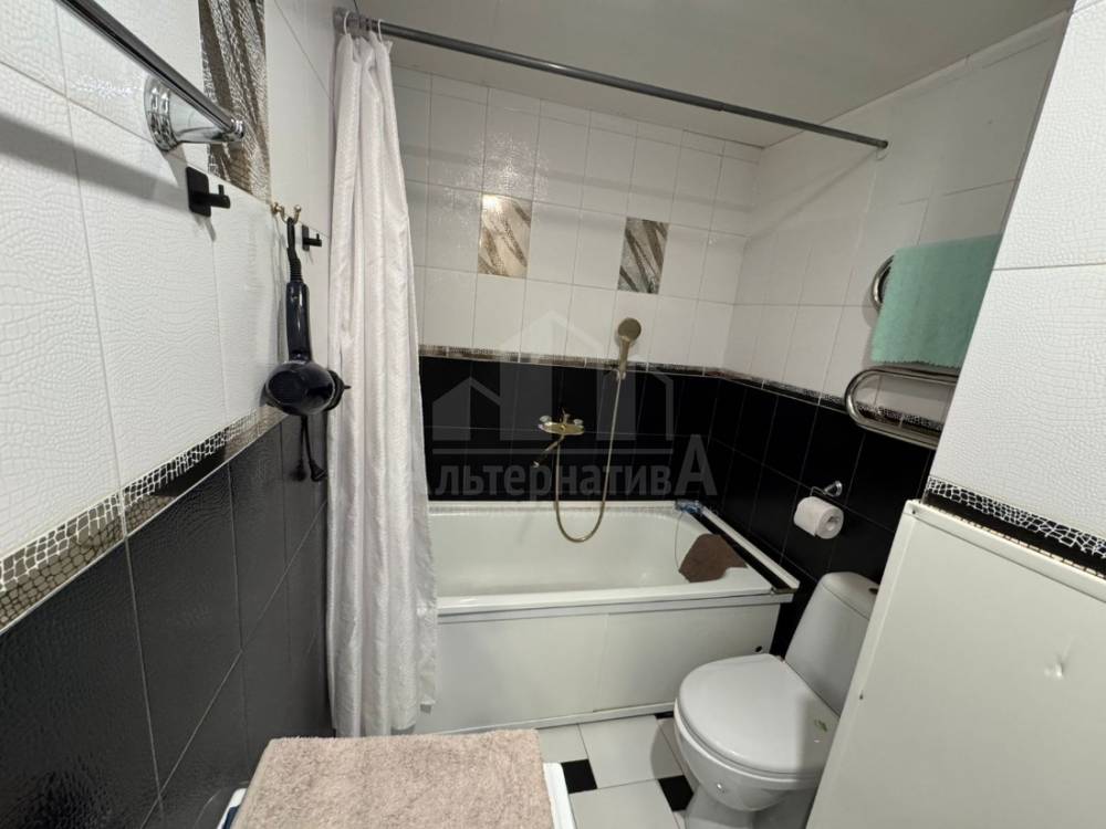 b31adcfe-e255-4174-a308-f091051b6184