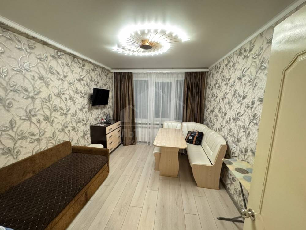 badcaef0-7b99-495b-b9de-d86973302e83