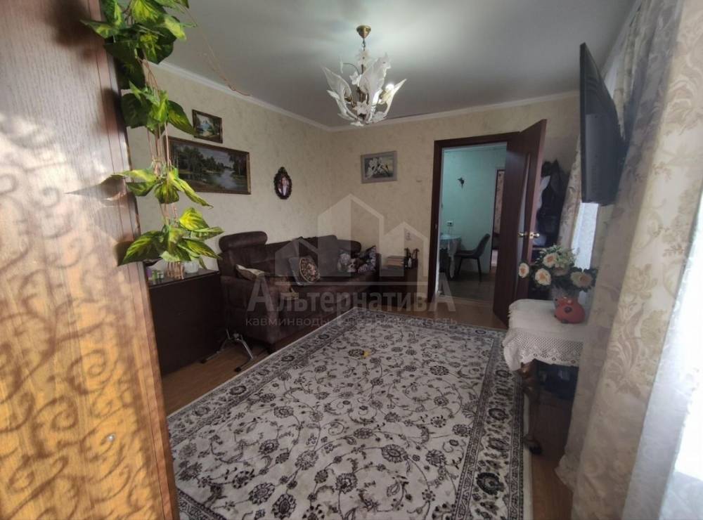 photo_5346135528266468941_y