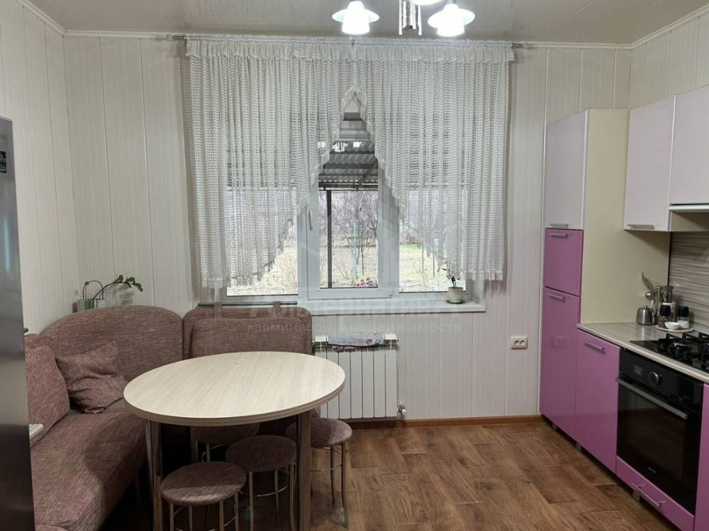 photo_5208548351174367538_y