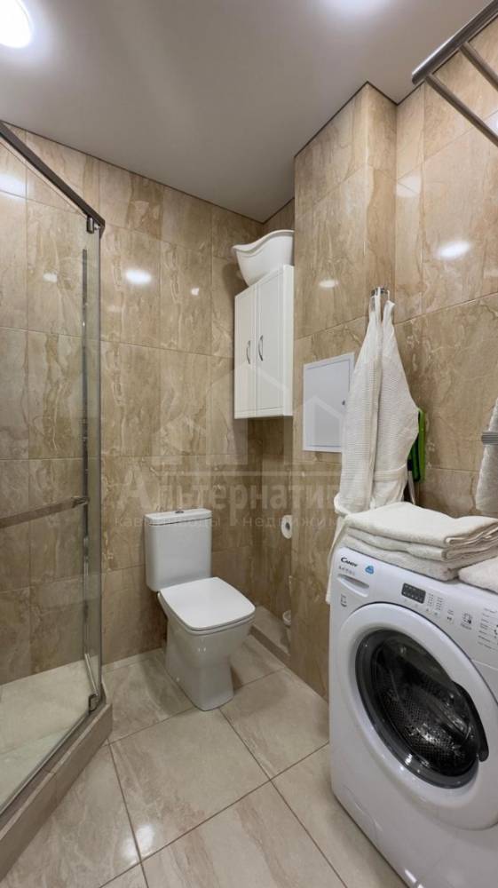 84c5dbeb-11a1-4eb2-bff2-a41c8a83d99c