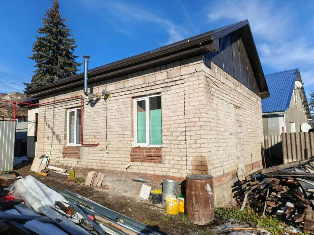 d05233df-6dd6-4ece-bfa2-bb38bb2922b6