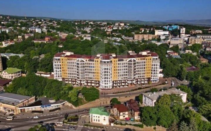 ea268c66-d8e4-40cf-bc80-38261bf98ee7