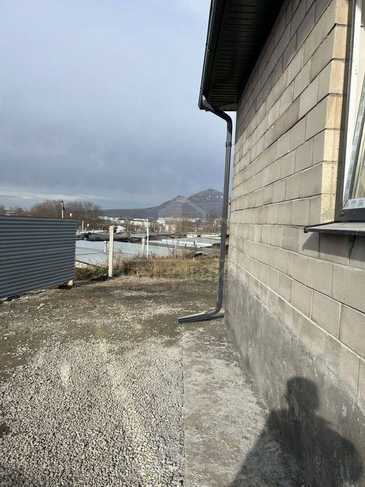 photo_5968512753729211434_y