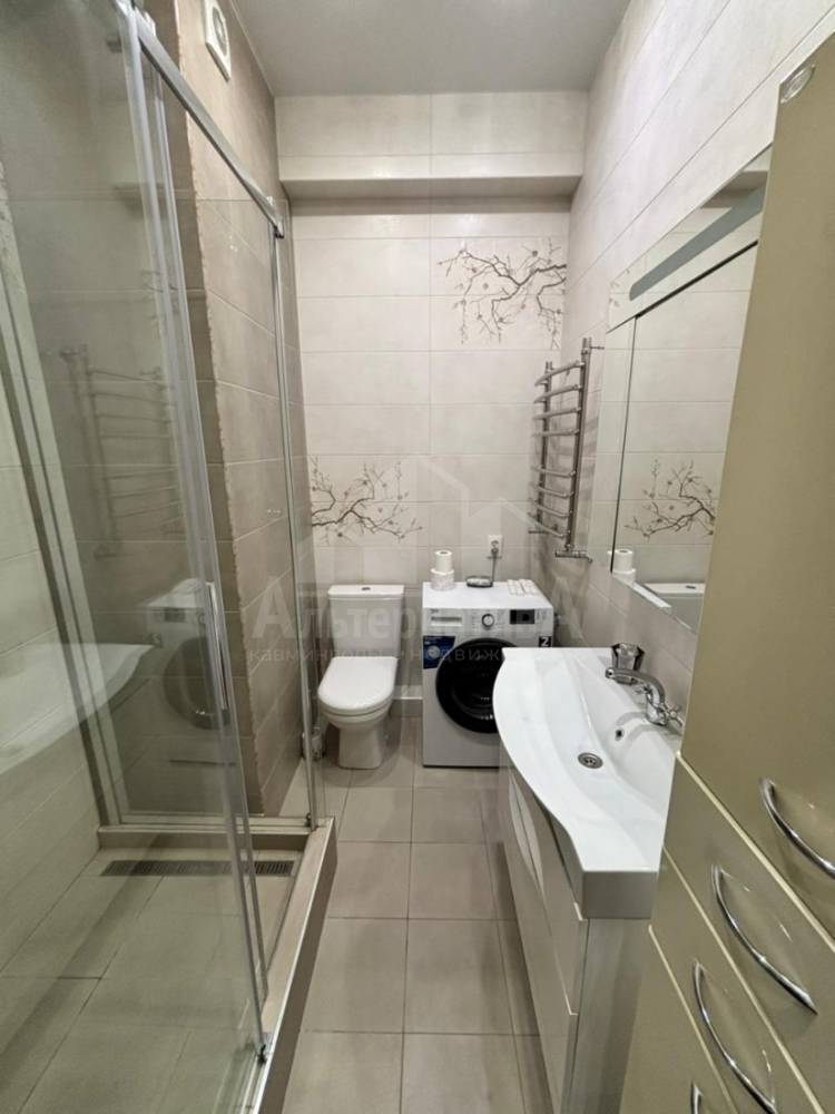 c36702e9-9844-4fe7-a153-d9c46a072f49