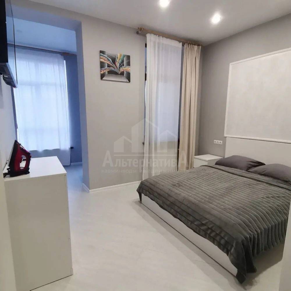 82ac7f19-17f3-4a8d-adf9-c8cb79405661