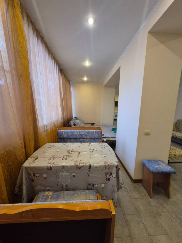 photo_5415954585349722508_y