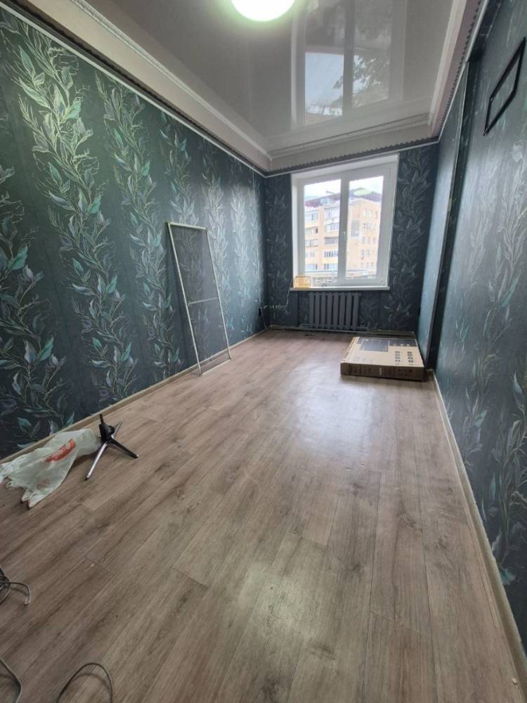 photo_5415954585349722775_y