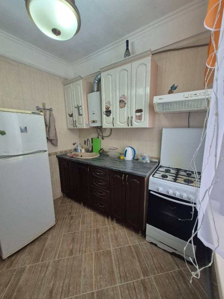 photo_5415954585349722784_y