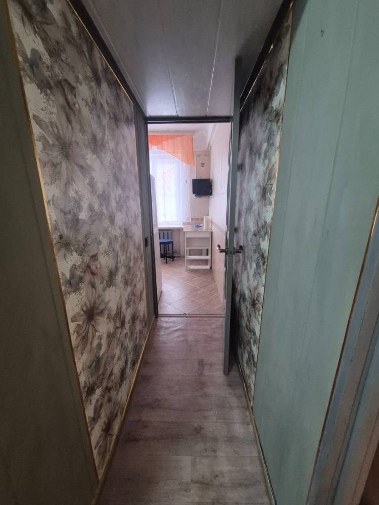 photo_5415954585349722475_y