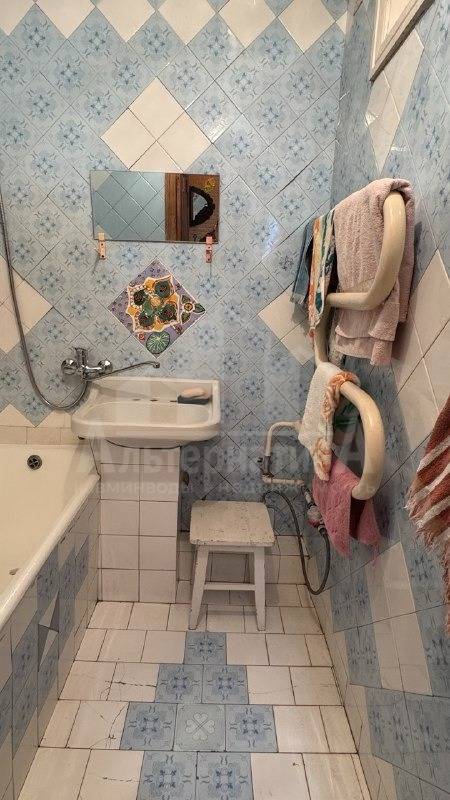 e24a617d-9613-48da-8414-b2457cac0eb0