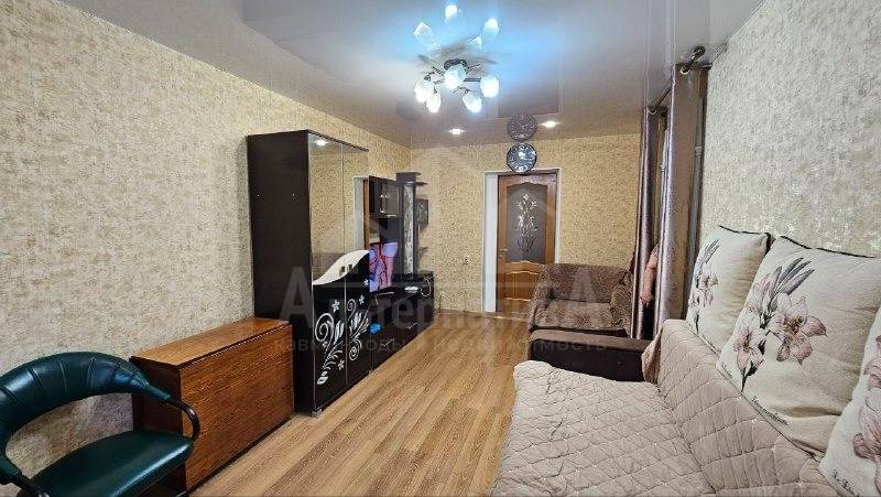 Ставропольский край, Кисловодск, Центр, Куйбышева ул.; Квартира 45м² 3/5 эт.