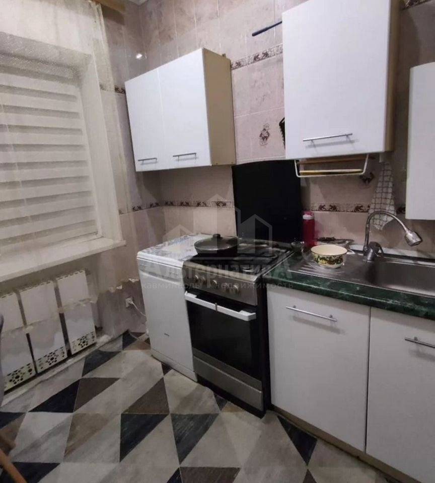 photo_5436038977707250142_y