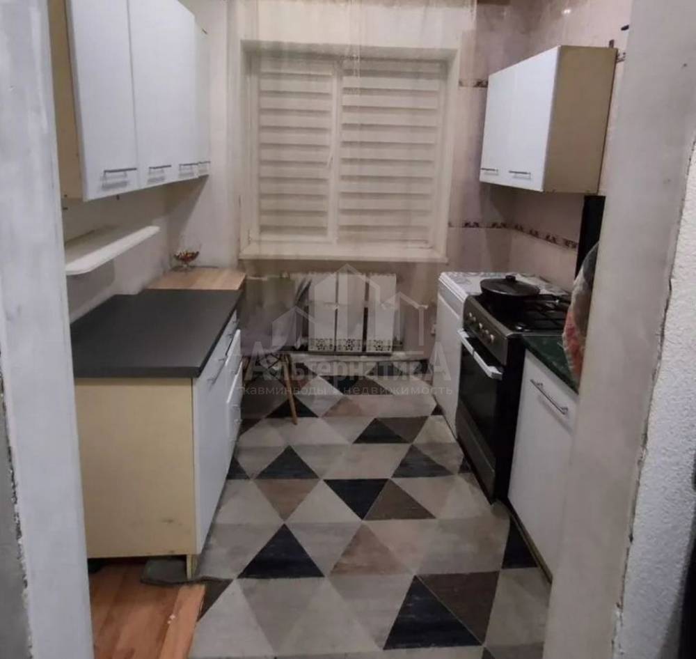 photo_5436038977707250135_y