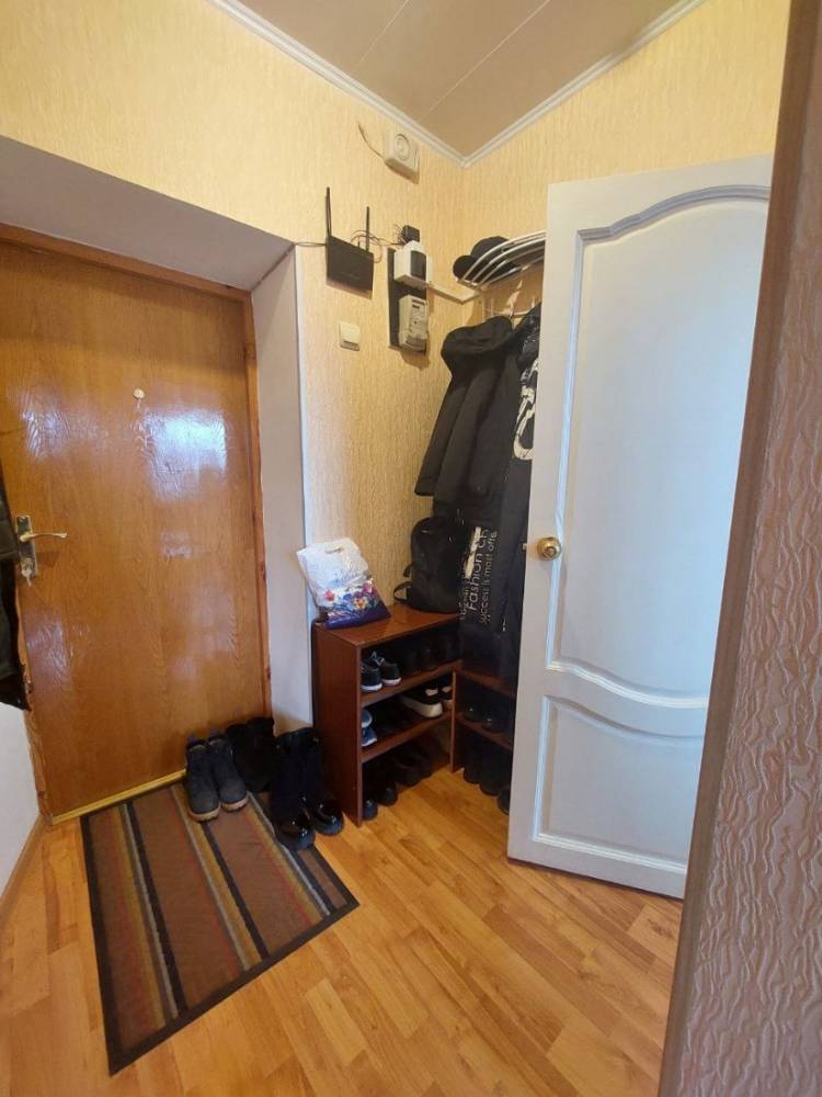 photo_5418352332447093033_y