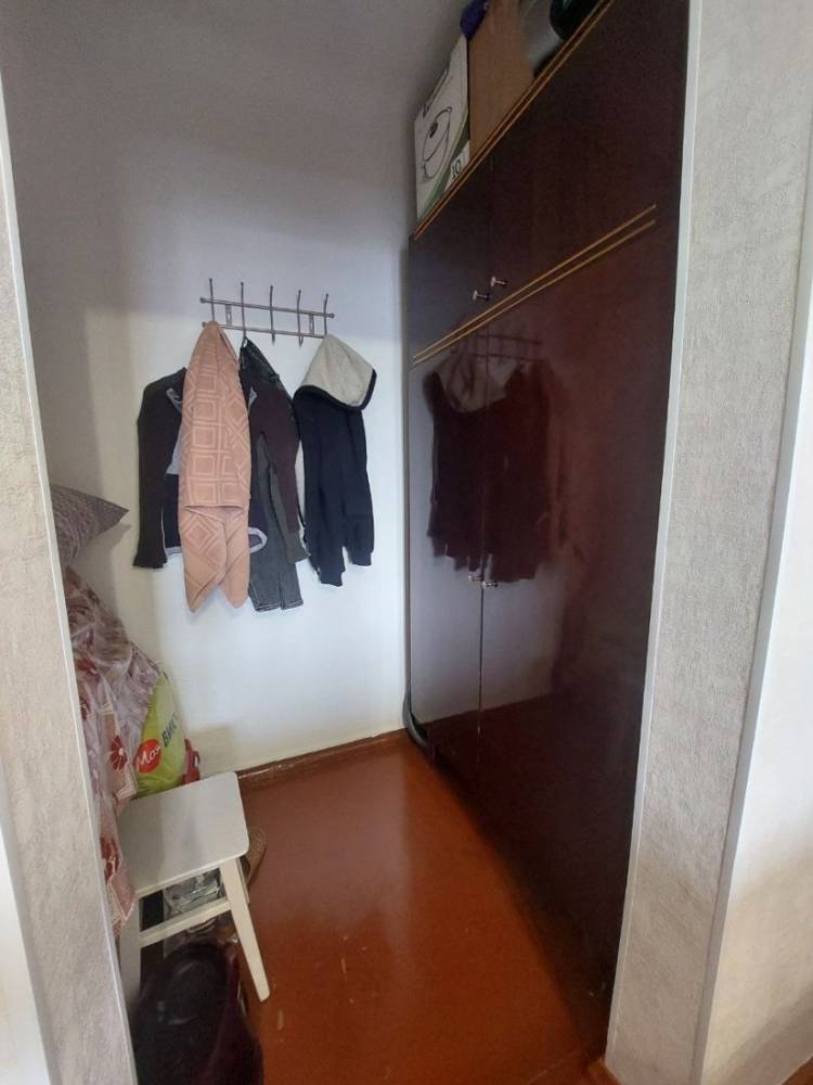 photo_5418352332447093021_y