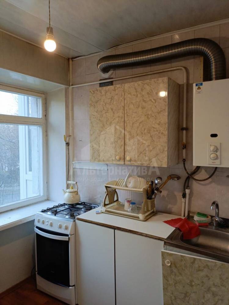 Ставропольский край, Кисловодск, Мясокомбинат, Островского ул.; Квартира 35м² 3/5 эт.