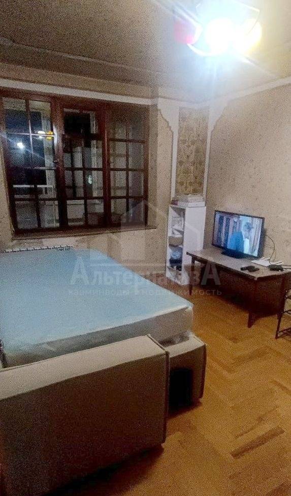 6dc08bff-53a7-421b-9f74-915849497067