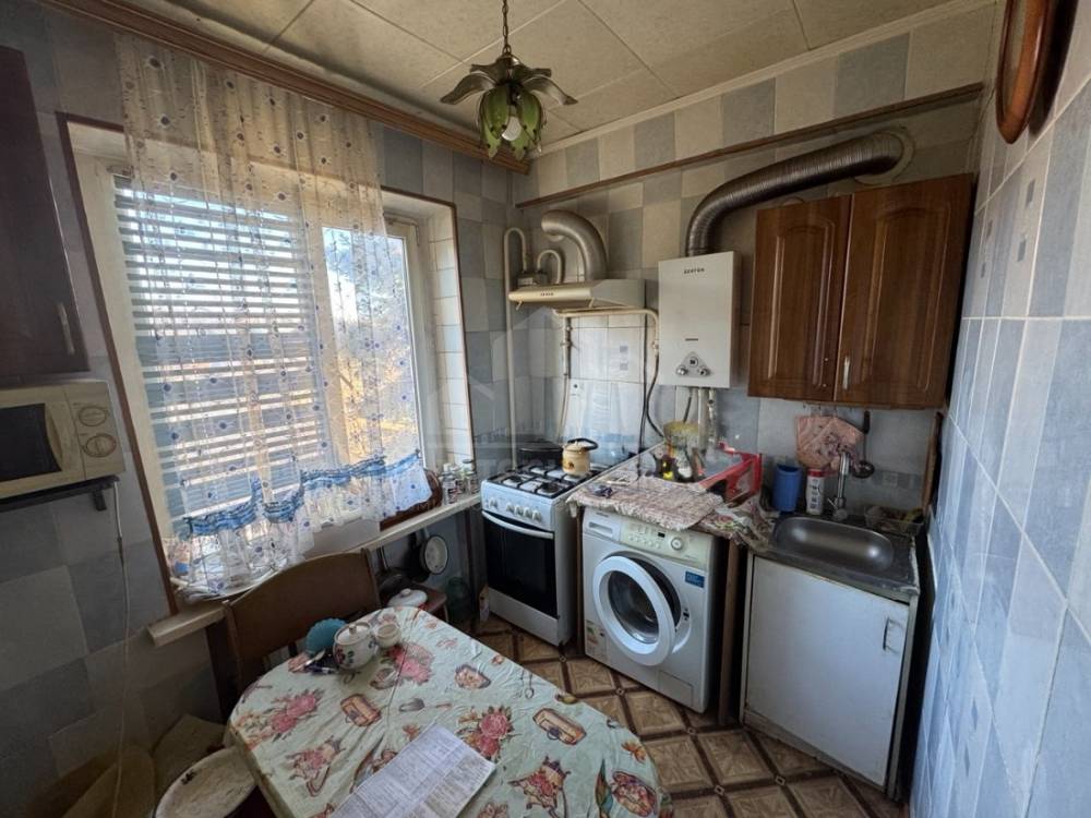 86d1c333-3cd4-47b5-9982-2a7e9168c3e5