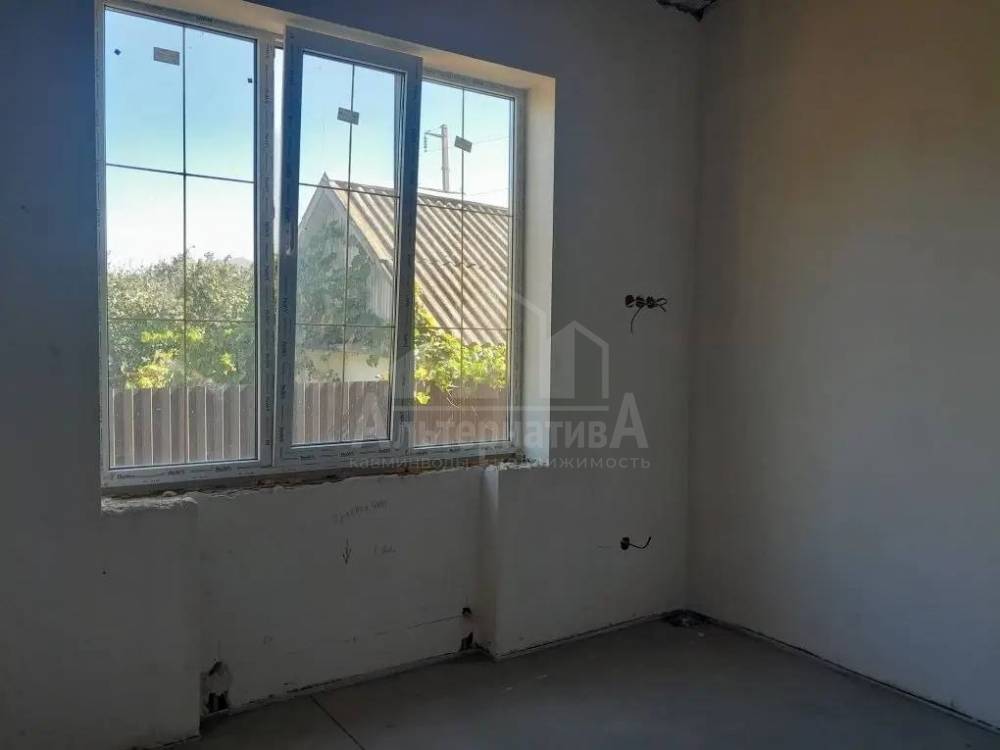 photo_5427265910004715899_y