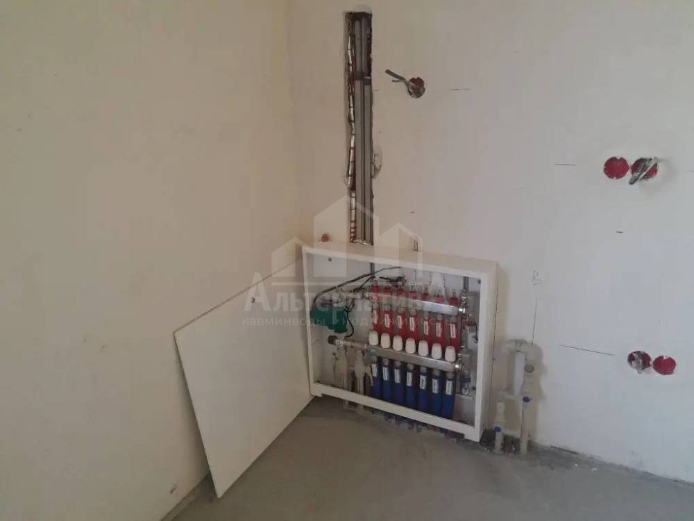 photo_5427265910004715890_y