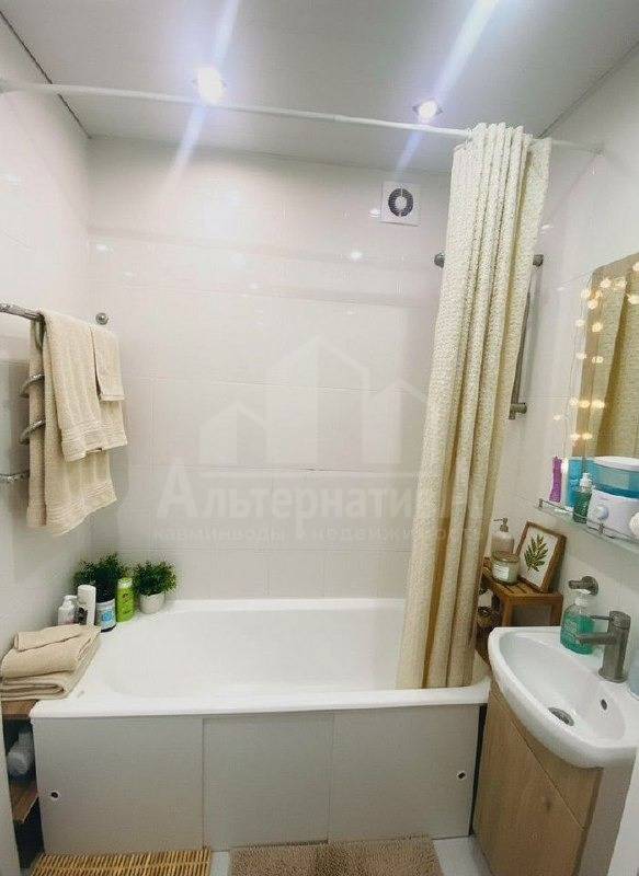 d97126e5-ca0f-49e5-b9c1-496d6816bfae