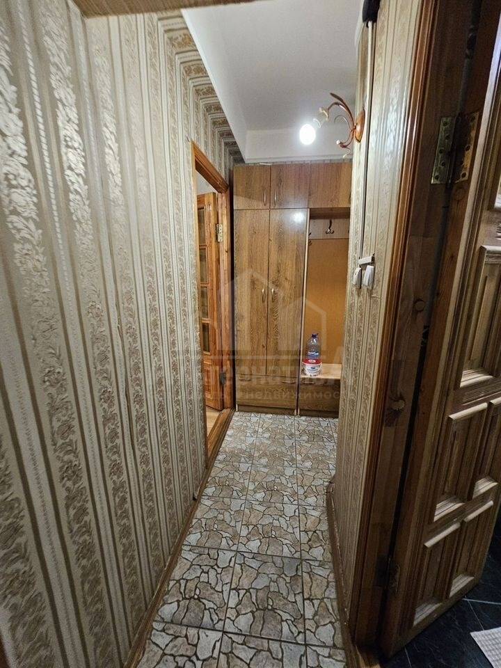 photo_5438290777520935122_y