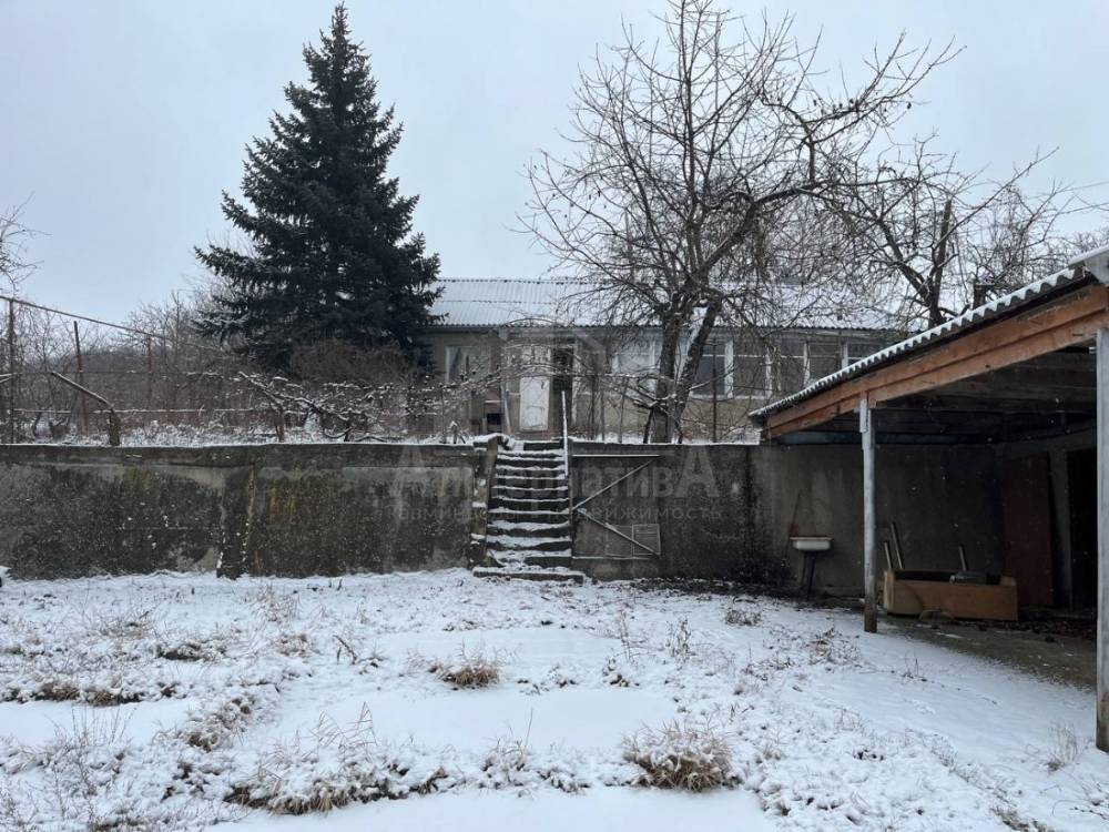 Ставропольский край, Железноводск, пос.Иноземцево, Рабочая ул.; Дом 75м² на участке 12 сот. 1 эт.