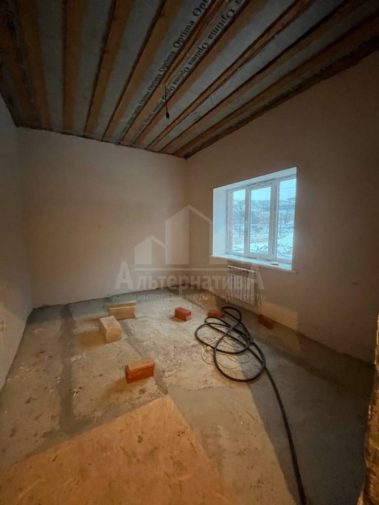 photo_5438138112908399129_y