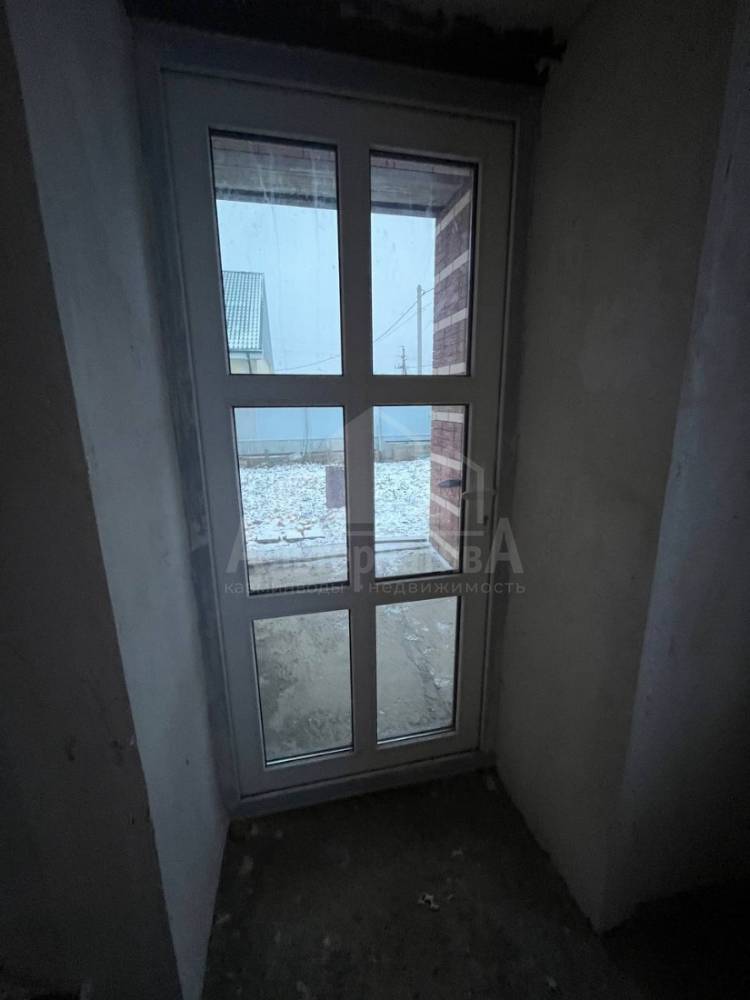 photo_5438138112908399126_y