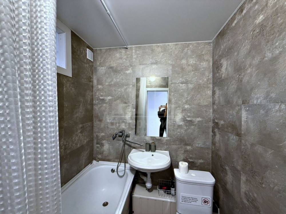 50d05c3b-d68c-4b5d-a432-b0e27d35de23