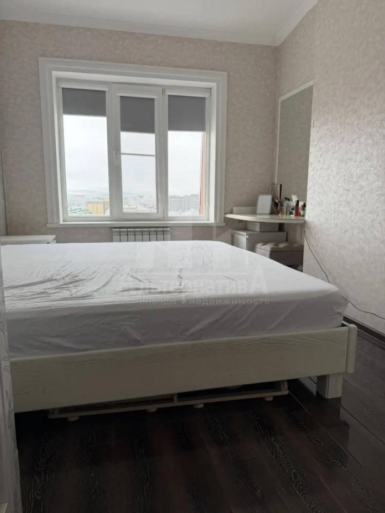 215646a8-9261-44b8-9583-60130b921052