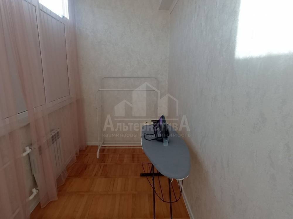 photo_5445046103947545575_y