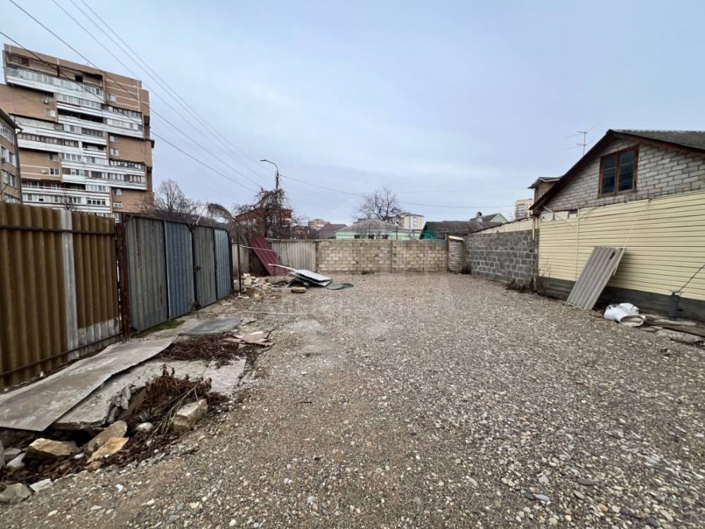 8710f08f-9819-4567-bc13-408976e42631