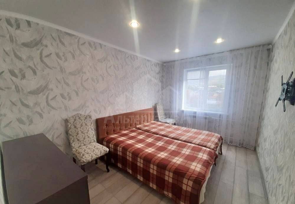 8d57a6d9-7fed-4079-9b18-3aca5a5414b8