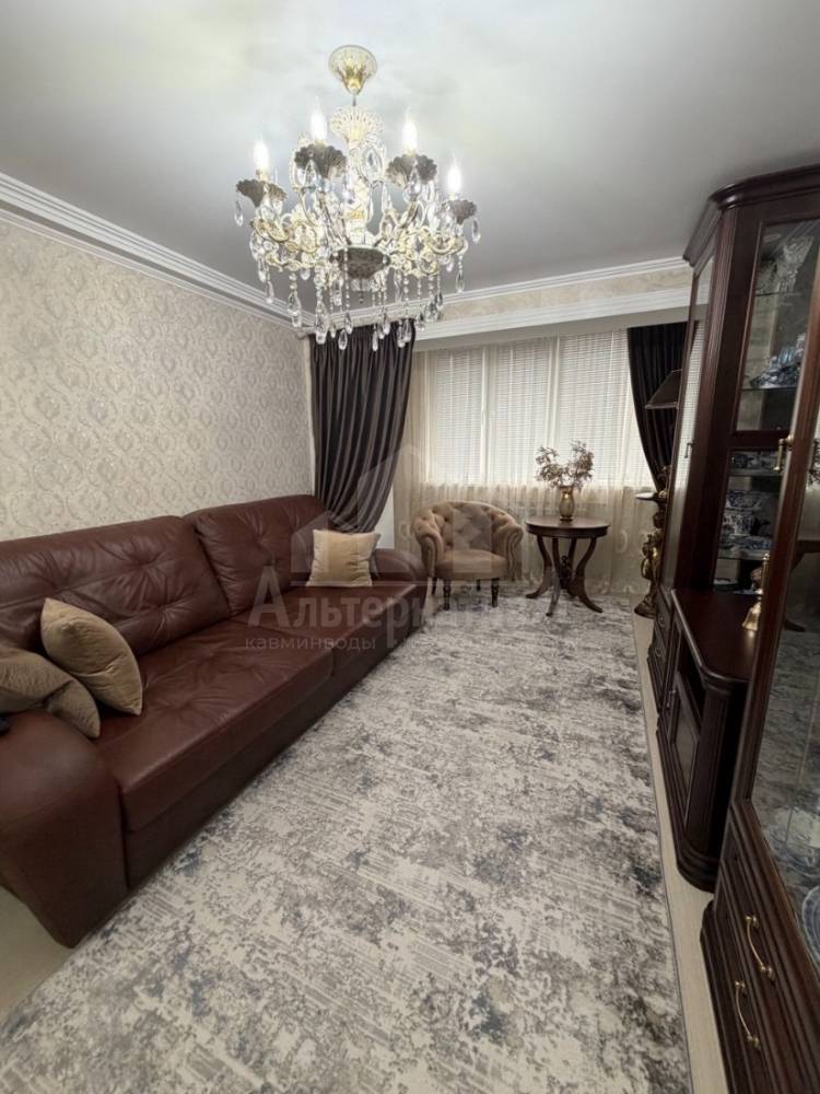 Ставропольский край, Кисловодск, Рынок, Крутая дорога ул.; Квартира 53,70м² 4/5 эт.