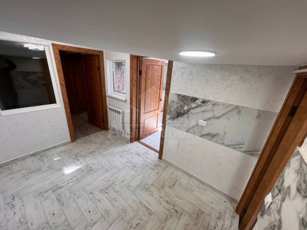 photo_5194964043930735187_y