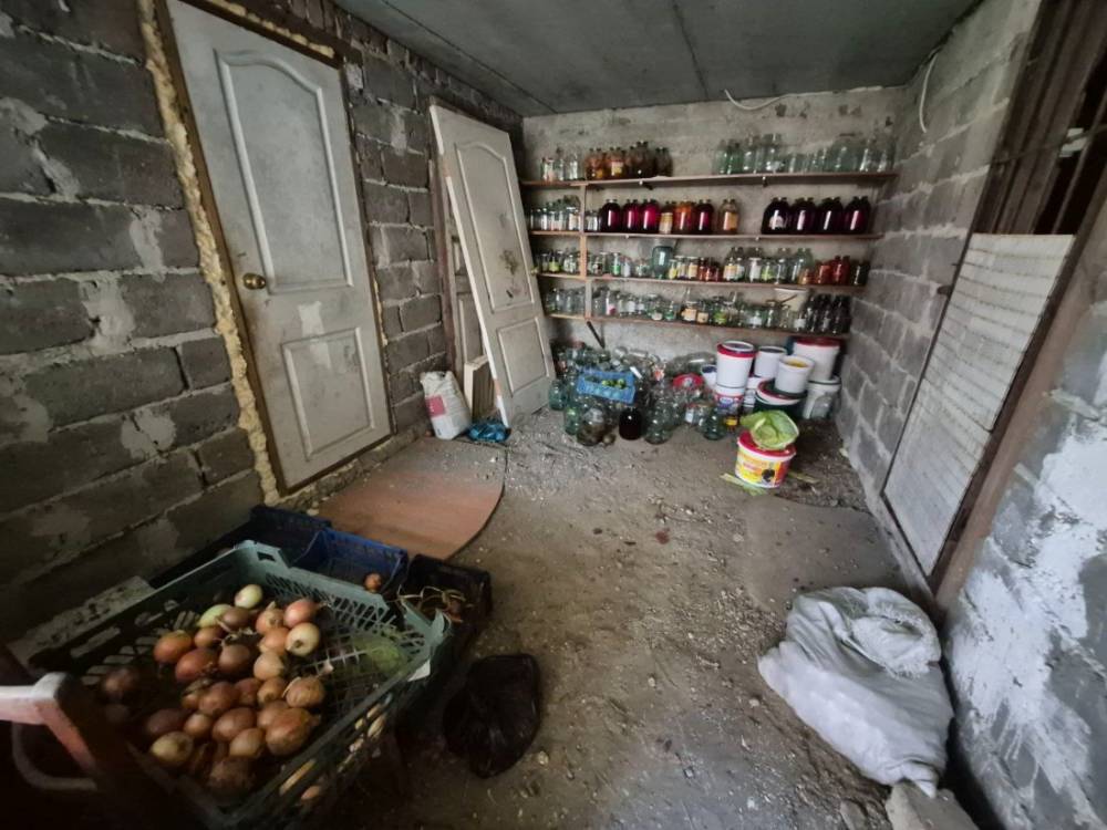 photo_5465474776588554689_y