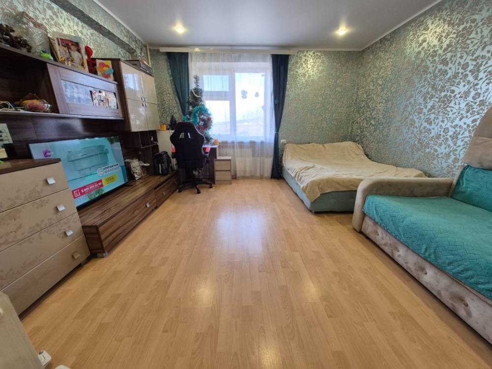 photo_5431487910101323106_y