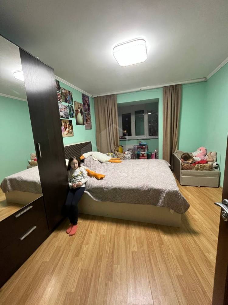 photo_5456591852212523785_y