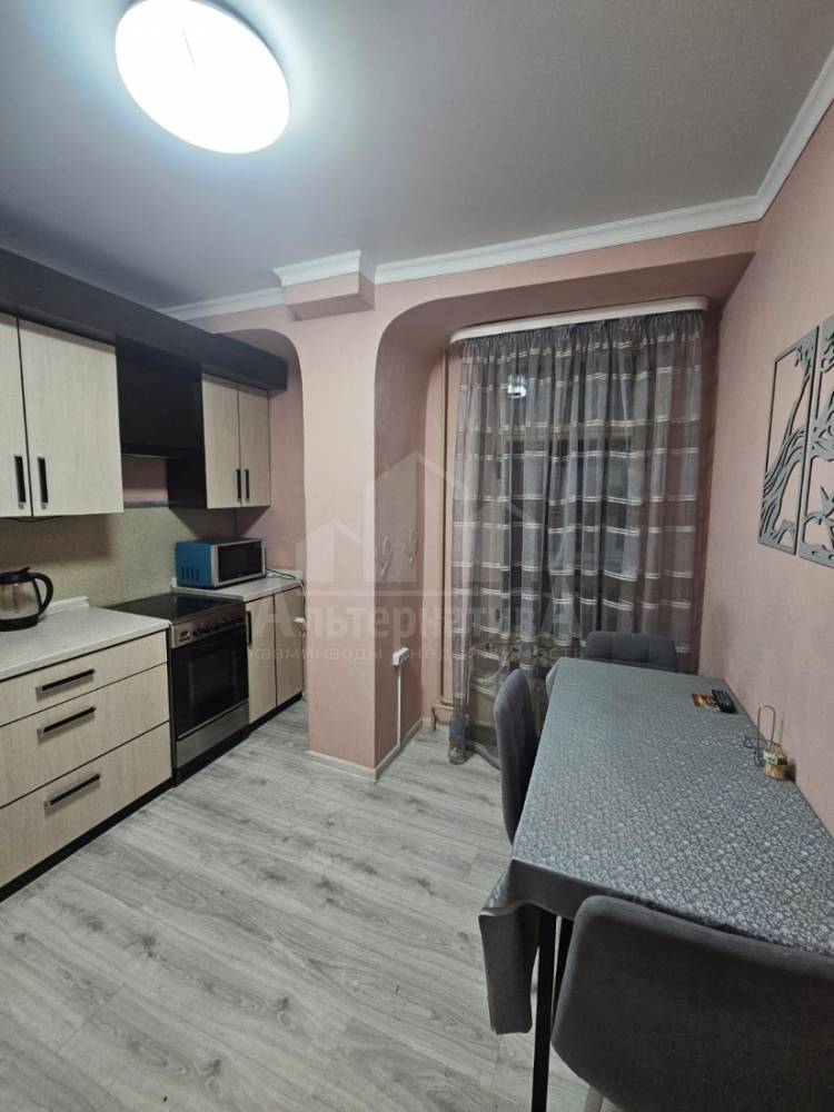 b80990f7-69f5-4943-8688-4f3d54876df8