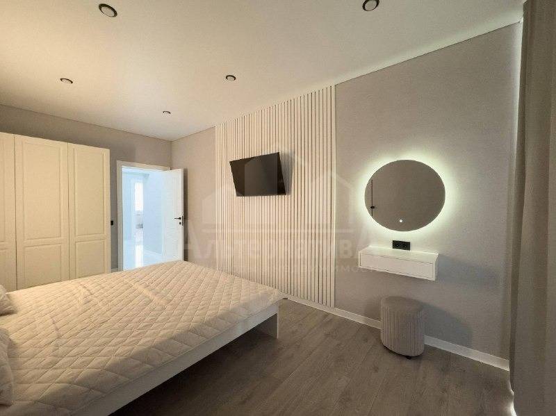 6a6fe1b8-f79f-40e4-9a0a-808795b199bf