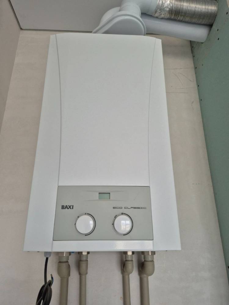 photo_5190774174484466473_y