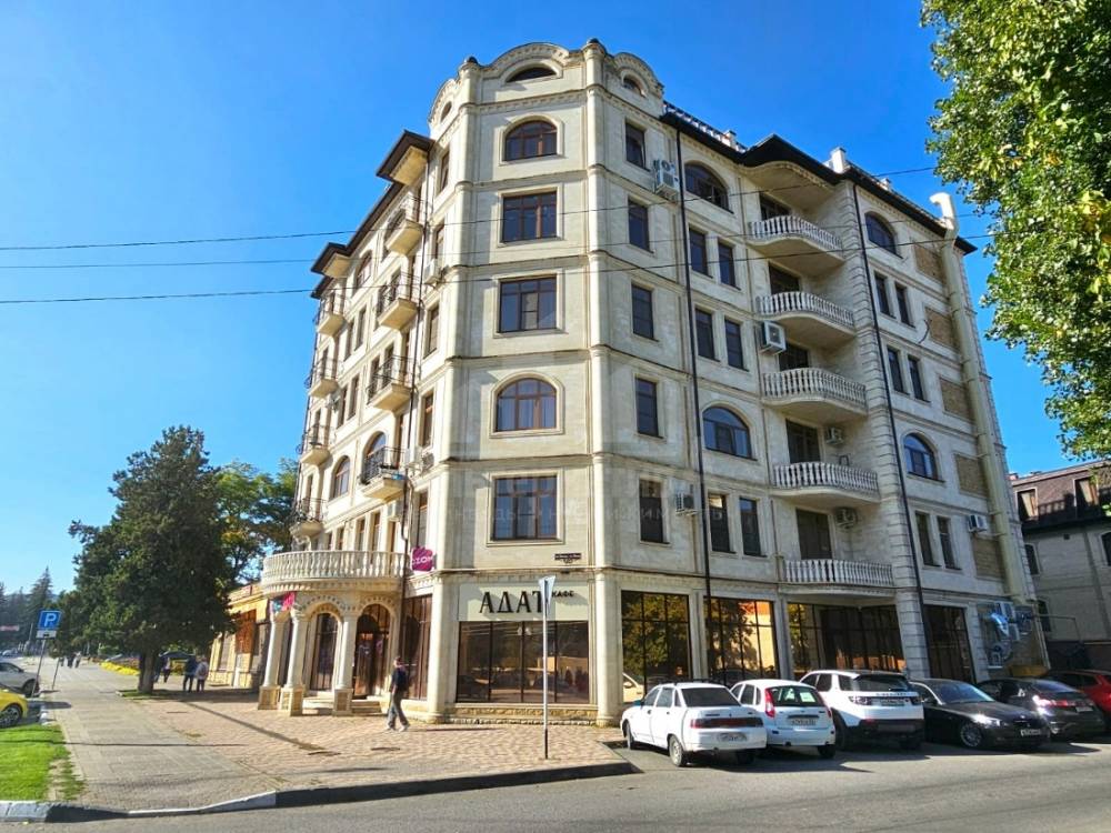Ставропольский край, Кисловодск, Центр, Победы пр-т.; Квартира 101м² 3/6 эт.