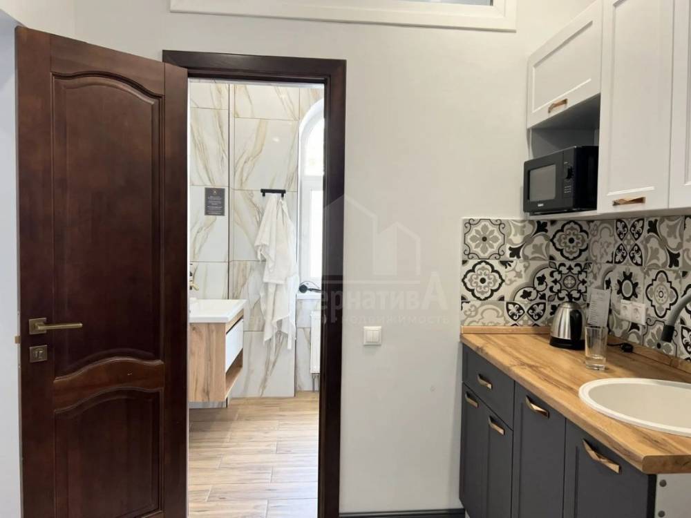 72c3ebb4-e588-4380-99ae-e6853c88bce7