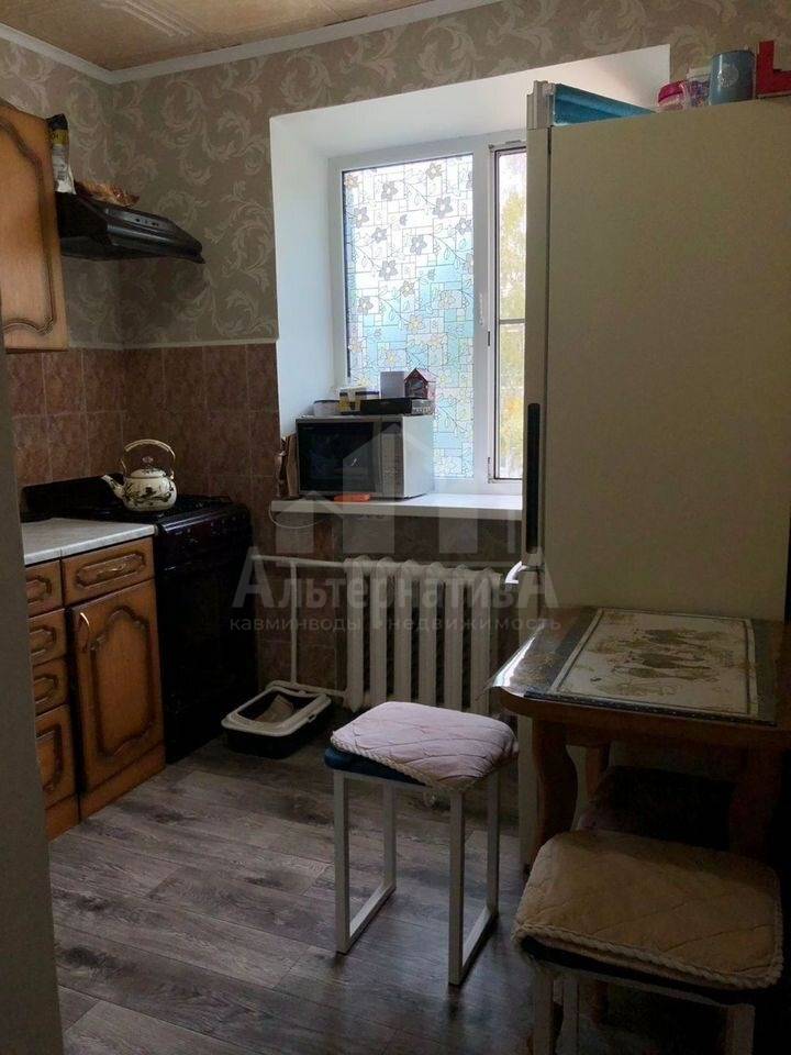 photo_5190647451474398991_y