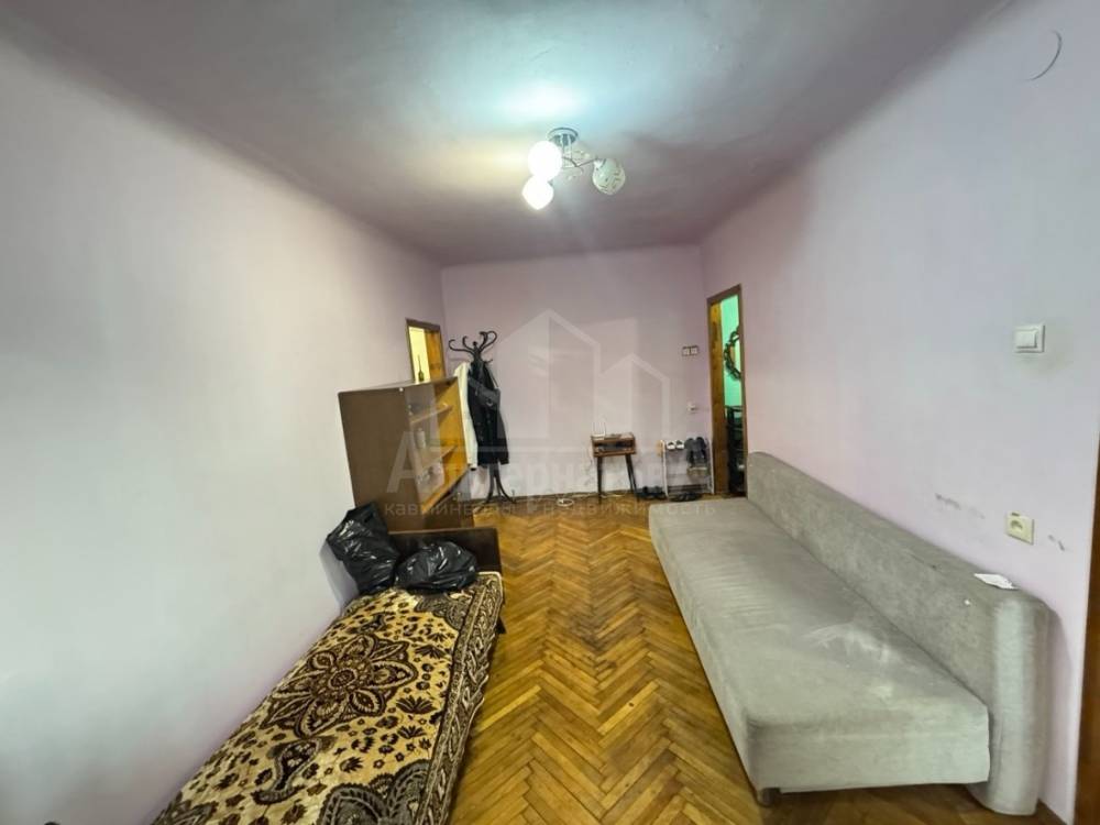 6b3b225e-cc23-4325-aae1-3d98e5866195