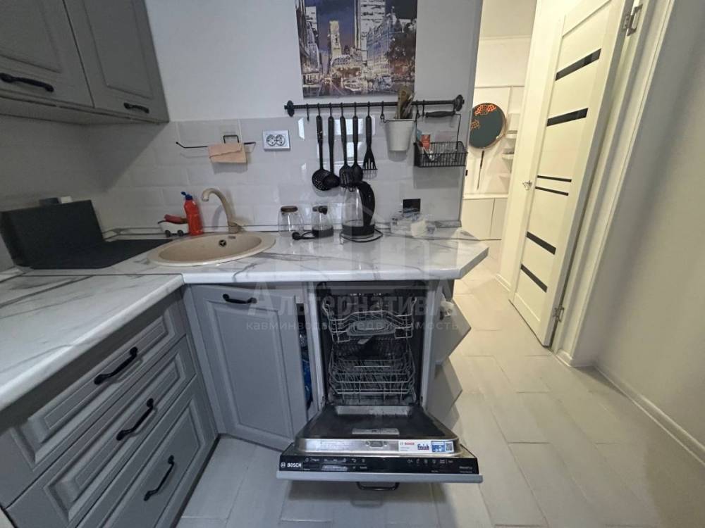 photo_5199574811582073984_y