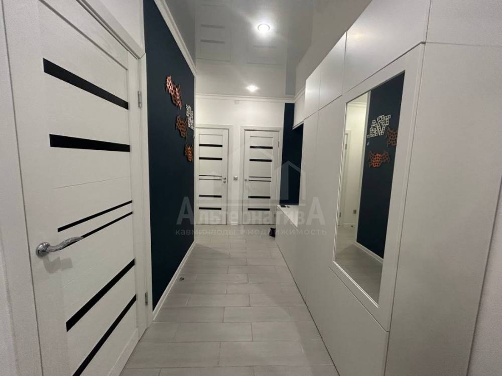 photo_5199574811582073990_y