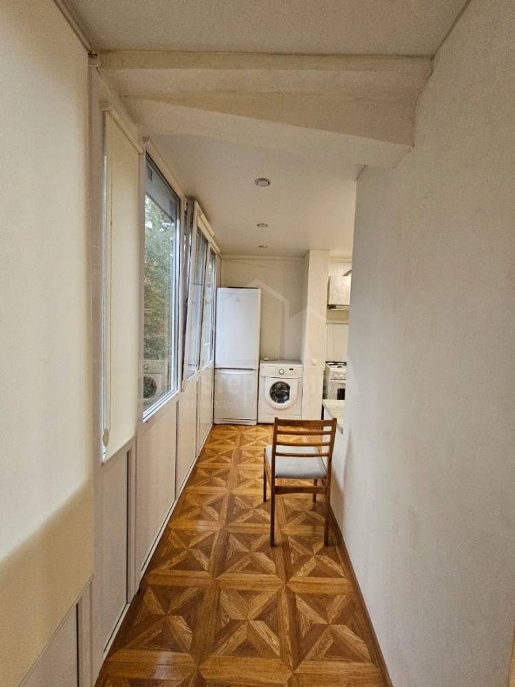 6e0c26a9-9a40-42d9-b2a4-5af1357bcb06